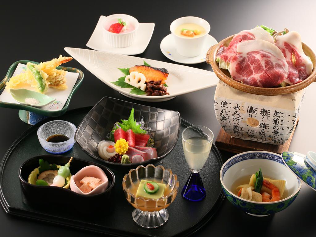 三山酒店 秩父市 外观 照片